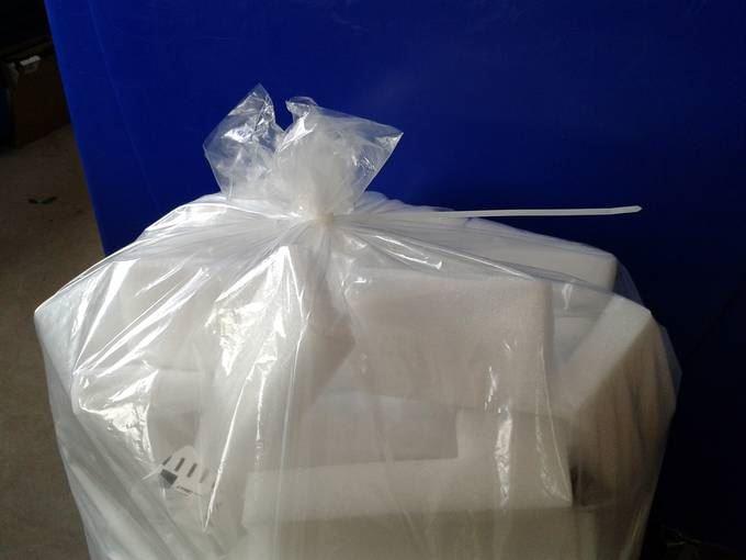 verschliessen eines Plastiksacks